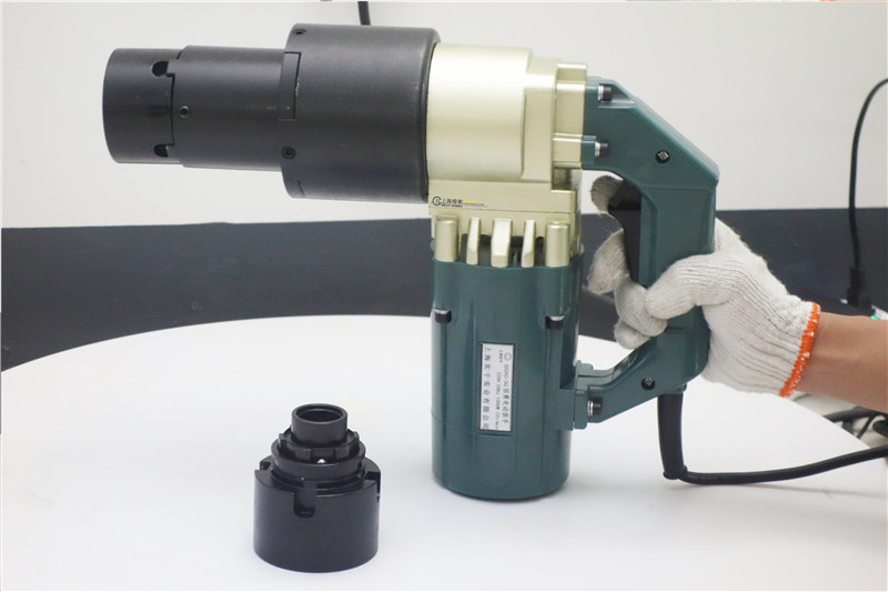 終緊電動扭力扳手